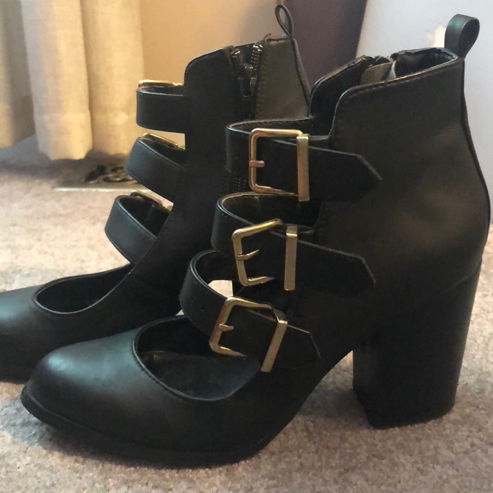 Steve Madden heels